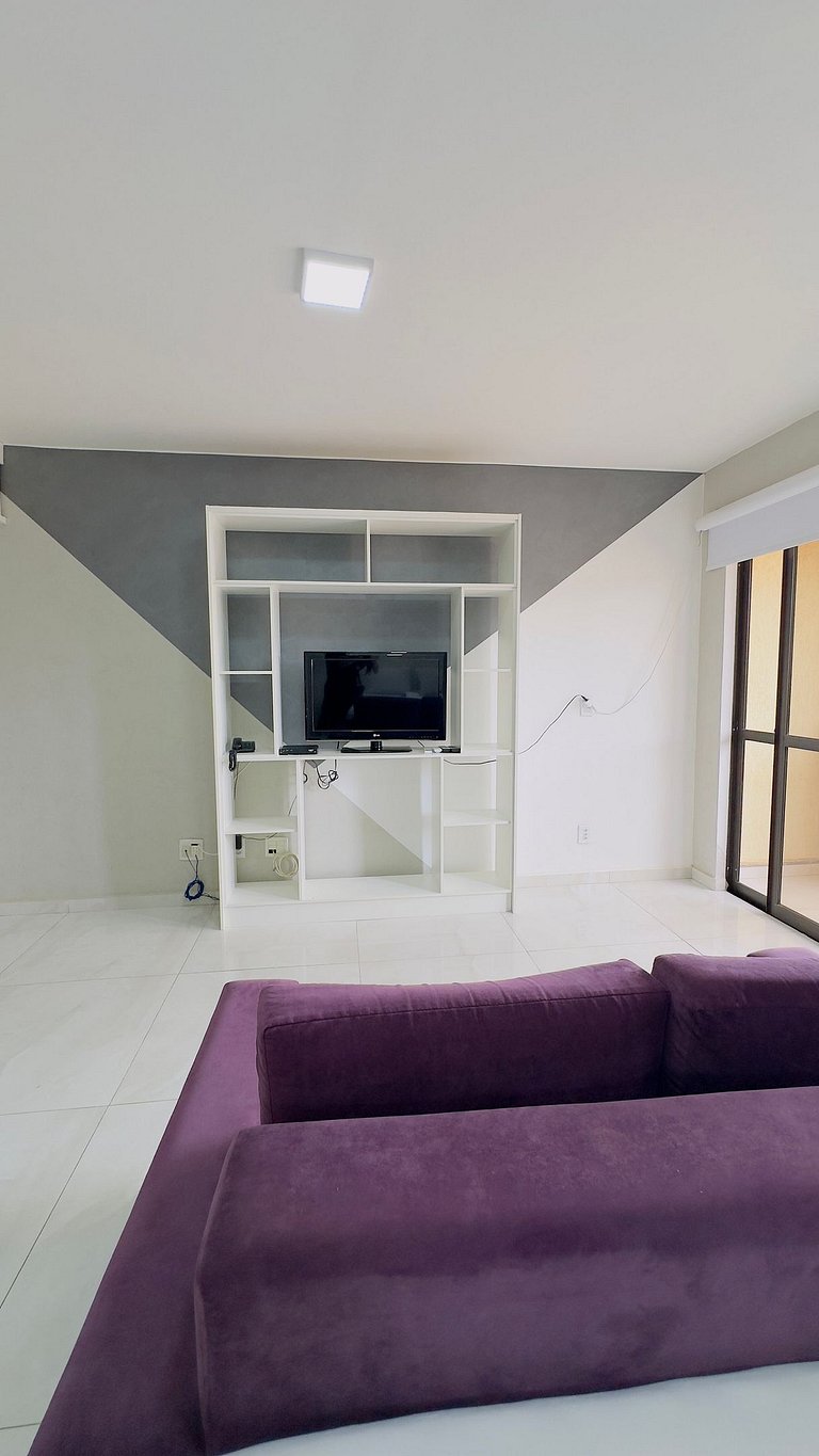 Flat 135 beira lago em Brasília